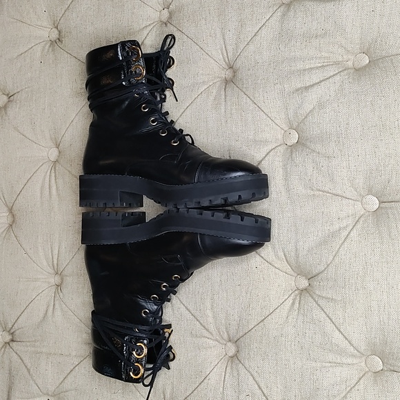 Stuart weitzman black combat boots women's size 5.5M - Picture 2 of 10